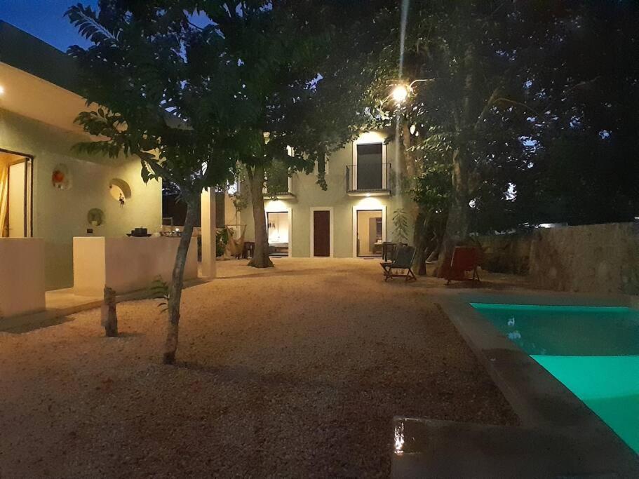 Charming Colonial-Style Room In The Heart Of Valladolid المظهر الخارجي الصورة